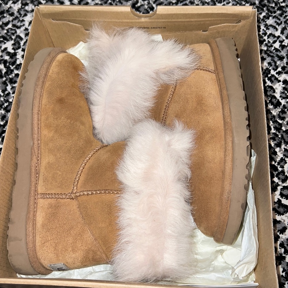 Milla Ugg Boots